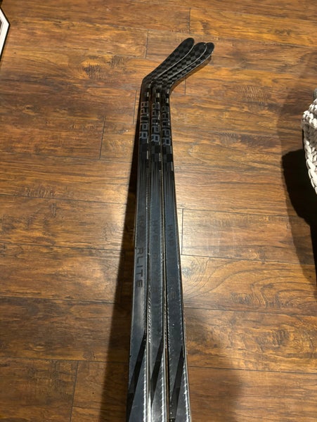 *3 Pack* Bauer Right Handed P28 Pro Stock Vapor Hyperlite 2 Hockey Stick