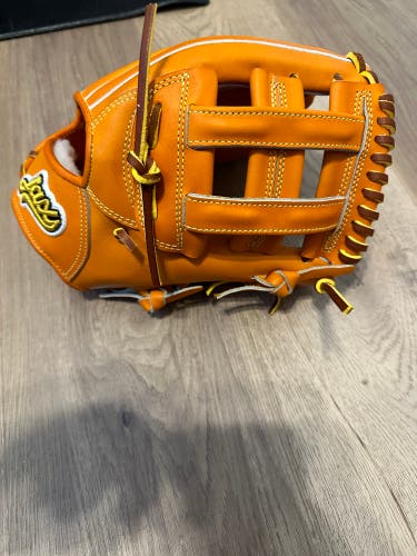 Jax EN-7 11.75” Infield Glove