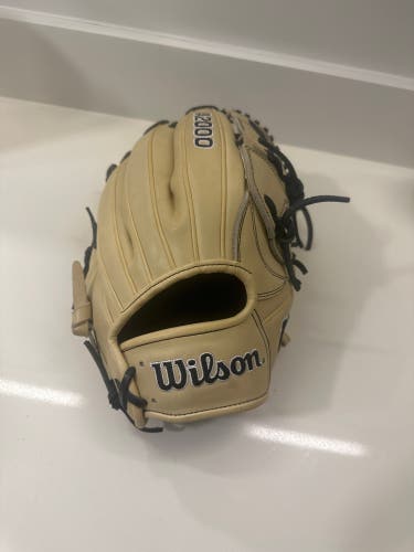 New 2023 Pitcher's 12" A2000 Baseball Glove