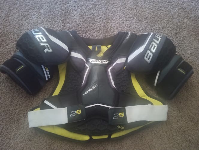 Used Medium Senior Bauer Supreme 2S Shoulder Pads