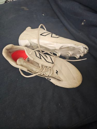 White Size 9.5 Adult Men's New Balance Burnx4 Cleats Burn x4 used like new