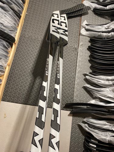 2 Pack Full Right New CCM EFlex 5.9 P4 27” Goalie Stick