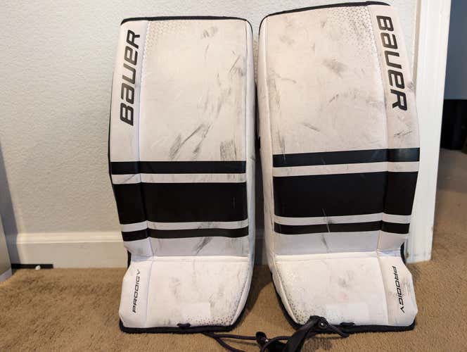 Used 22" Bauer Prodigy 2.0 Goalie Leg Pads