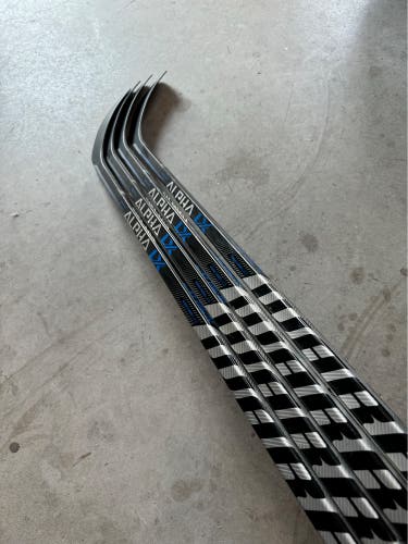 NHL Like New Senior Warrior Left Hand P88M Pro Stock Alpha LX Pro Hockey Stick Gently Used