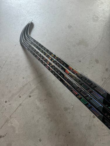 STANLEY CUP GAME USED Senior True Left Hand P28 Pro Stock Project X Hockey Stick