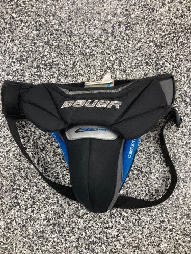 Used Bauer Reactor Goalie Cup