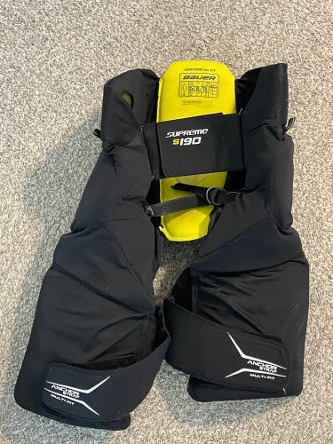 Used Senior Bauer Supreme S190 Hockey Girdle