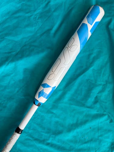 White Used 2023 DeMarini CF Bat (-10) Composite 22 oz 32"