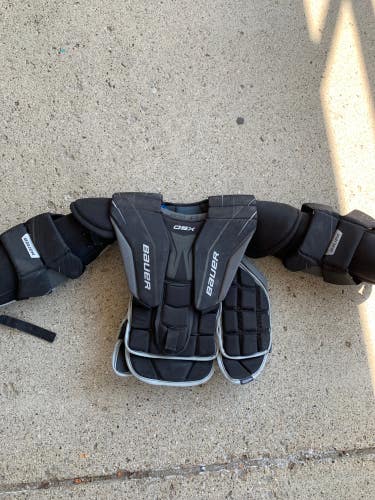 Used Junior Large/XL Bauer GSX Goalie Chest Protector