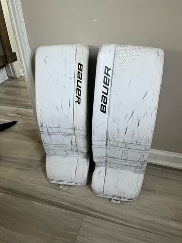 Used Medium Bauer GSX Goalie Leg Pads