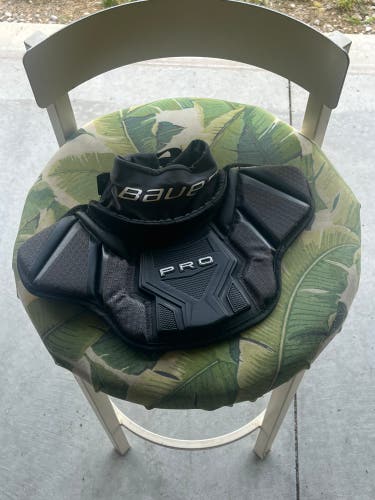 Bauer neck guard
