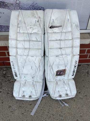 Used 28" Junior Bauer Reactor 5000 Goalie Leg Pads