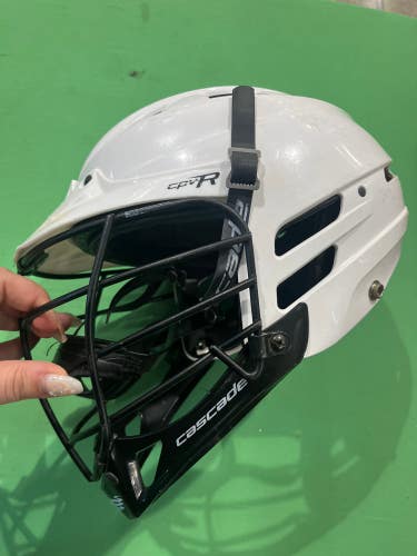 White Used Adult Cascade CPV-R Helmet