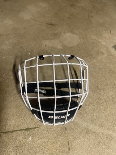 Barley Used Hockey Cage