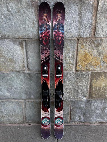 Used Men's Icelantic Nomad 168 cm All Mountain Skis With Bindings Max Din 12