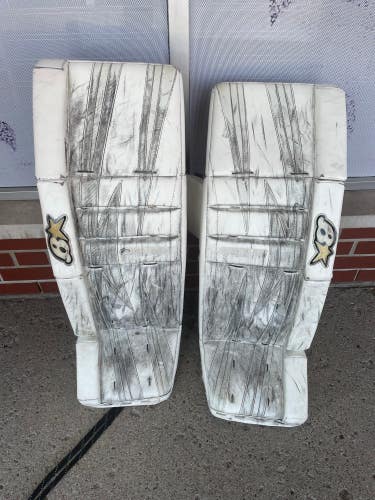 Used 35" Senior Brian's Gnetik Pro Goalie Leg Pads