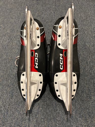 Used Senior CCM Regular Width 7 EFLEX 6.9 Hockey Goalie Skates