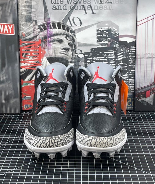 Air Jordan 3 Retro TD Mid Black Fire cement Red Football Cleats Mens Size 11 NEW