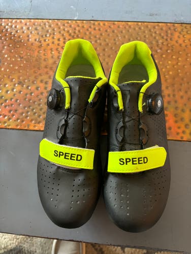 Cycling Shoes Great Condition