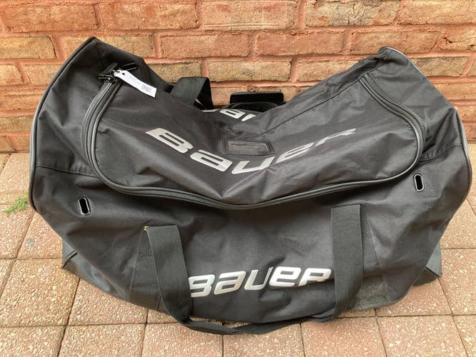 Used Bauer Carry Hockey Bag