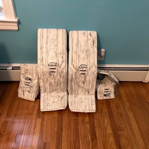 Used  Brian's Regular Pro Stock Optik 3 Goalie Full Set