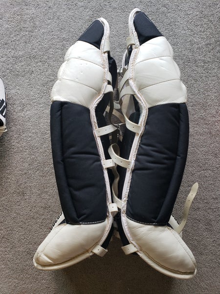 *Like New* Early 90s Cooper Goalie Set, 32"