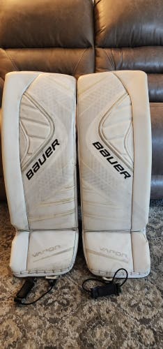 Used Large Bauer Vapor X900 Goalie Leg Pads Intermediate Large 32"