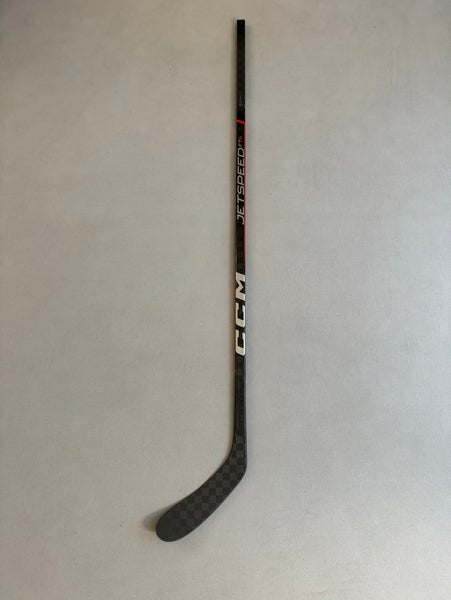 New Senior CCM Right Hand Jetspeed FT6 Hockey Stick 75 Flex P28