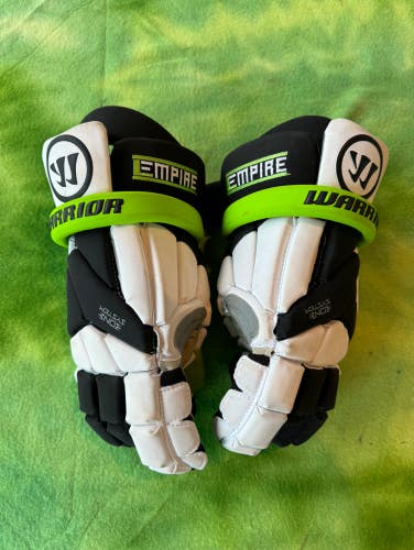 Black Used Warrior Evo Lacrosse Gloves Extra Large