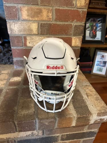 Used Large Riddell SpeedFlex Helmet