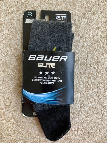 Gray New XS JR Men's Bauer Skate Socks SIZES (Based on Skate Size): XS: (10.5-1.5 YTH)