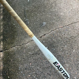 Used 2023 Easton Ghost Unlimited Bat USSSA Certified (-10) Composite 22 oz 32"