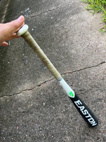 Used Kid Pitch (9YO-13YO) Easton Speed Bat USSSA Certified (-11) Alloy 15 oz 26"