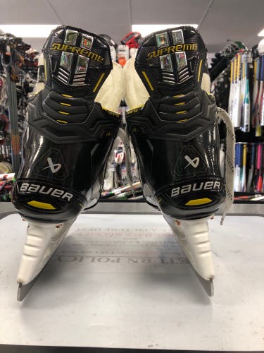 Used Bauer 6.5 Supreme M4 Hockey Skates