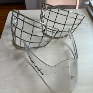 Bauer Senior Goalie Dangler & 2 Replacement Cages.