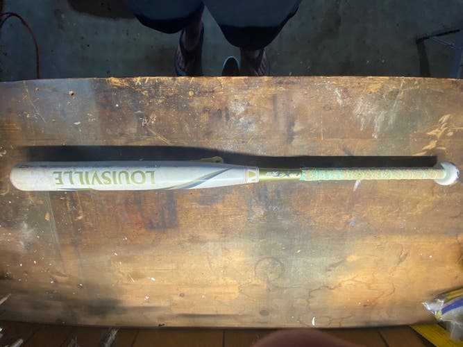 Used 2019 Louisville Slugger LXT Bat (-10) Composite 23 oz 33"