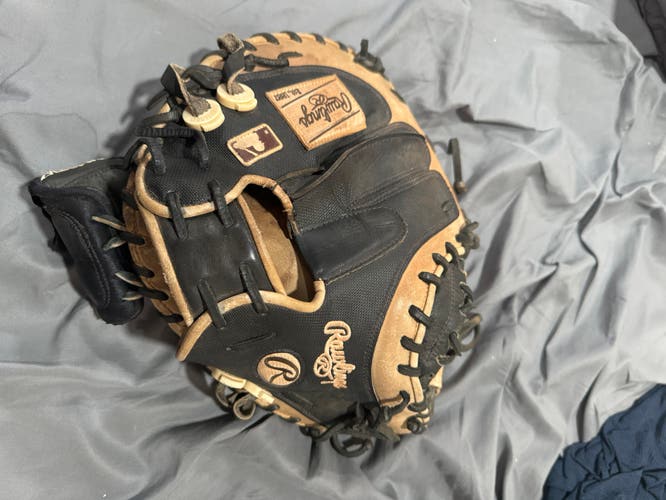 Catcher's 34" Heart of the Hide Baseball Glove