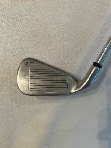 Used Men's 4 iron Right Handed Uniflex Steel Shaft X-18