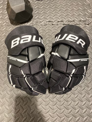 New Bauer 14" Supreme M3 Gloves