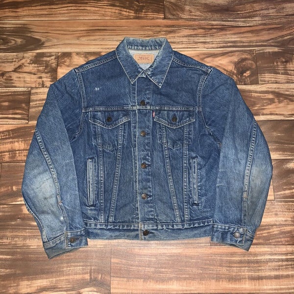 Vintage Levi’s Type III 70506-0216 Denim Jean Button Jacket Size 40 Made in USA