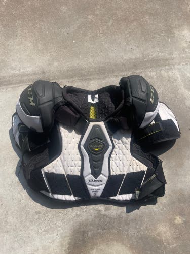 CCM Ultra Tacks Pro XL Shoulder Pads