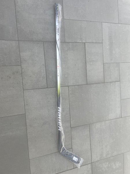 Brand New Senior Bauer Left Hand P92/70 Flex Vapor Hyperlite 2 Hockey Stick