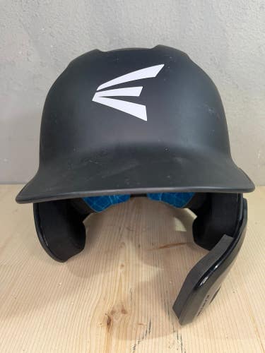 Black Used 6 1/2-7 1/8 Easton Z5 2.0 Batting Helmet