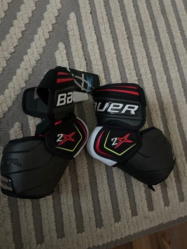 New Senior Bauer  Vapor 2x Elbow Pads
