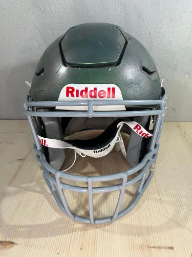 Used Youth Large Riddell SpeedFlex Helmet