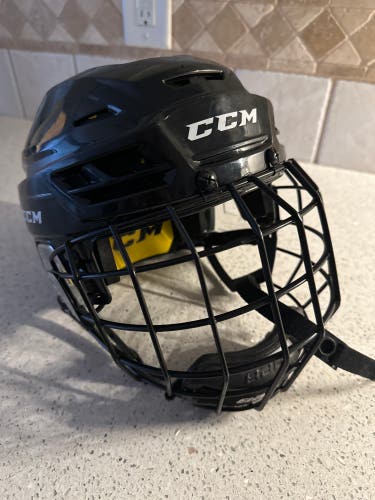 Bauer Tacks 210 XS adult helmet WITH CAGE!