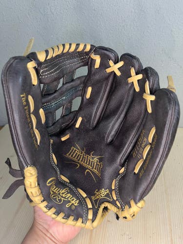 Brown Used Rawlings Highlight Series Right Hand Throw Infield Baseball Glove 11.5" H115HBR