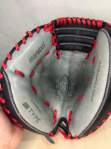 Gray Used Kid Pitch (9YO-13YO) Marucci Caddo Left Hand Throw Catcher's Baseball Glove 31" S Type