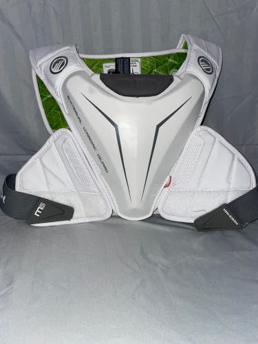 New Large Maverik M5 Shoulder Pads