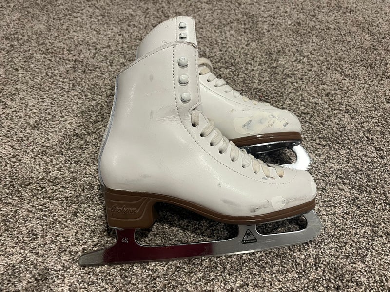 Used Jackson Ultima Junior 3 Mystique Figure Skates